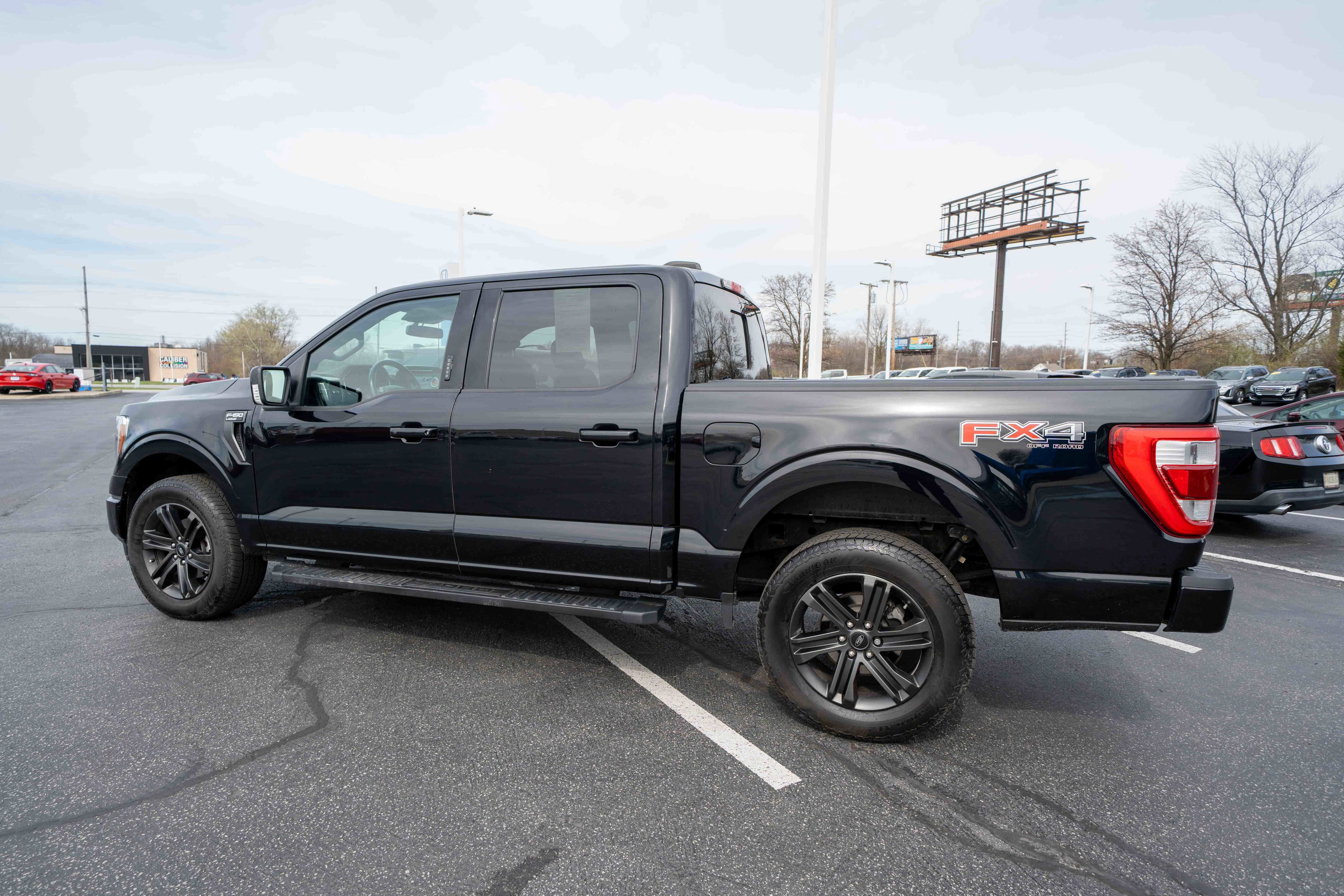 Used 2021 Ford F150 Lariat w/ Equipment Group 502A High image 4