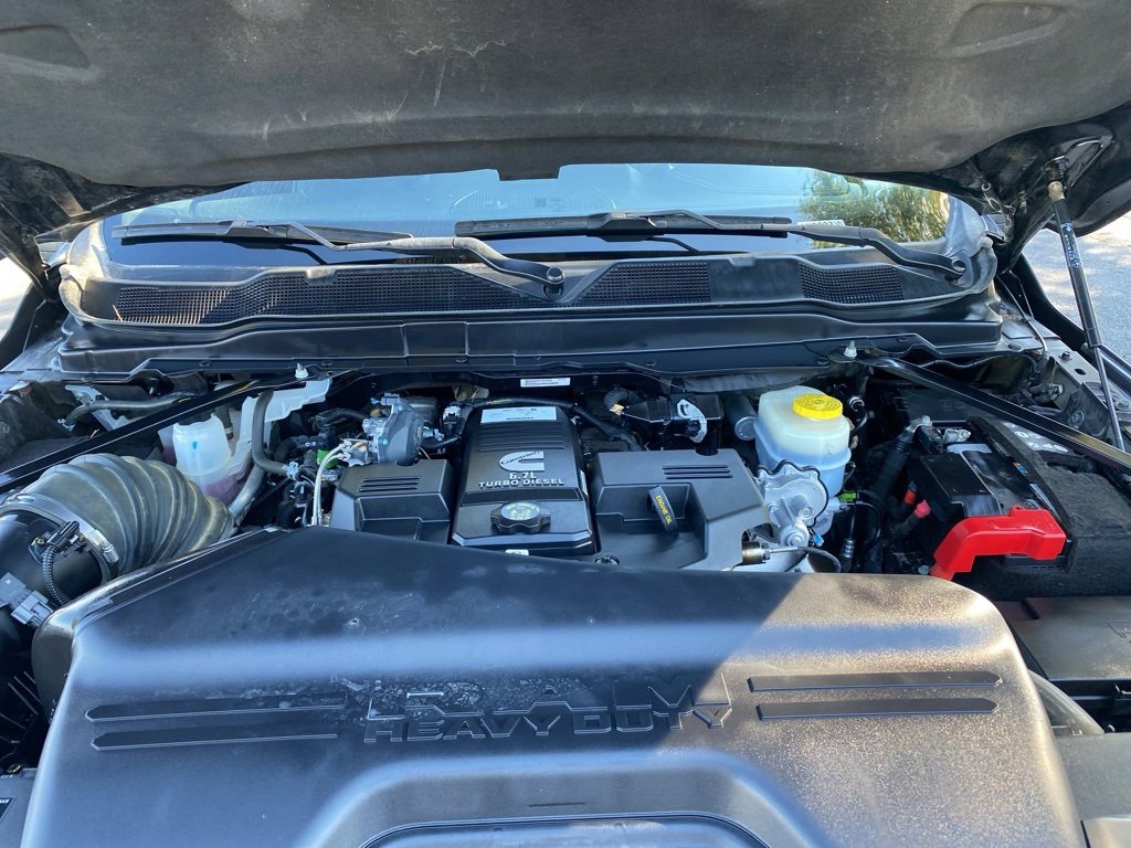 Used 2024 RAM 2500 Laramie image 31