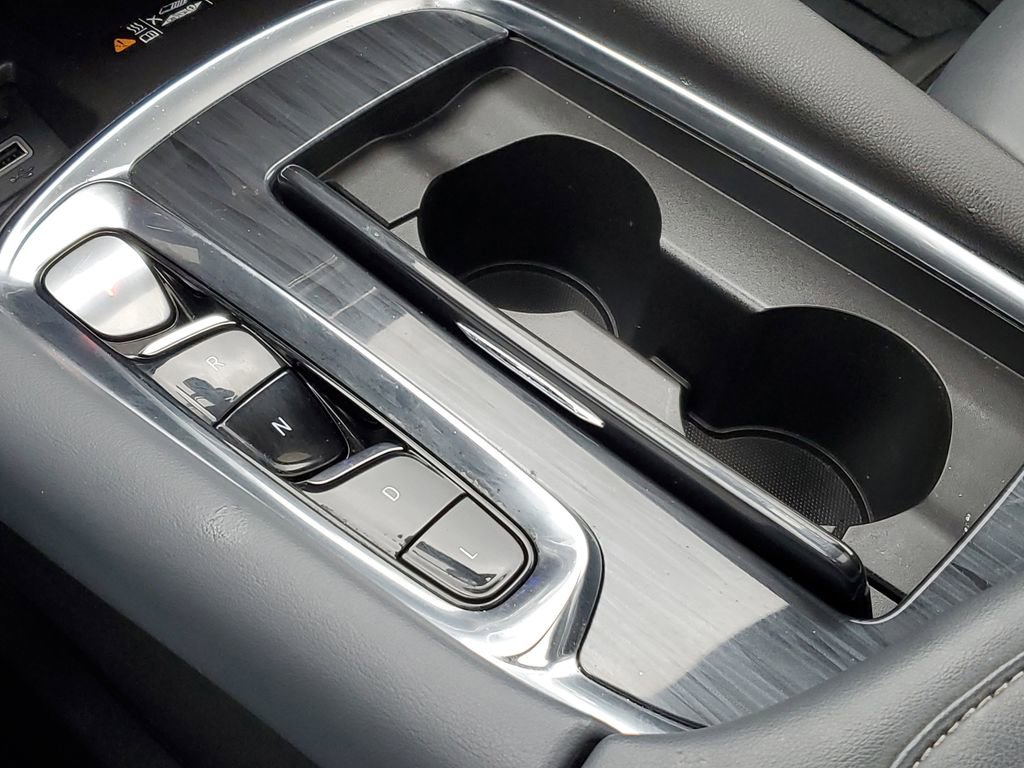 Certified 2024 Buick Enclave Essence w/ Experience Buick Package image 21