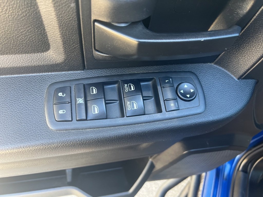 Used 2018 RAM 1500 Express w/ Express Value Package image 16