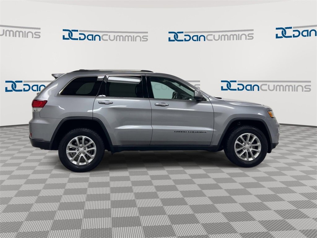 Used 2021 Jeep Grand Cherokee Laredo w/ Security & Convenience Group image 9