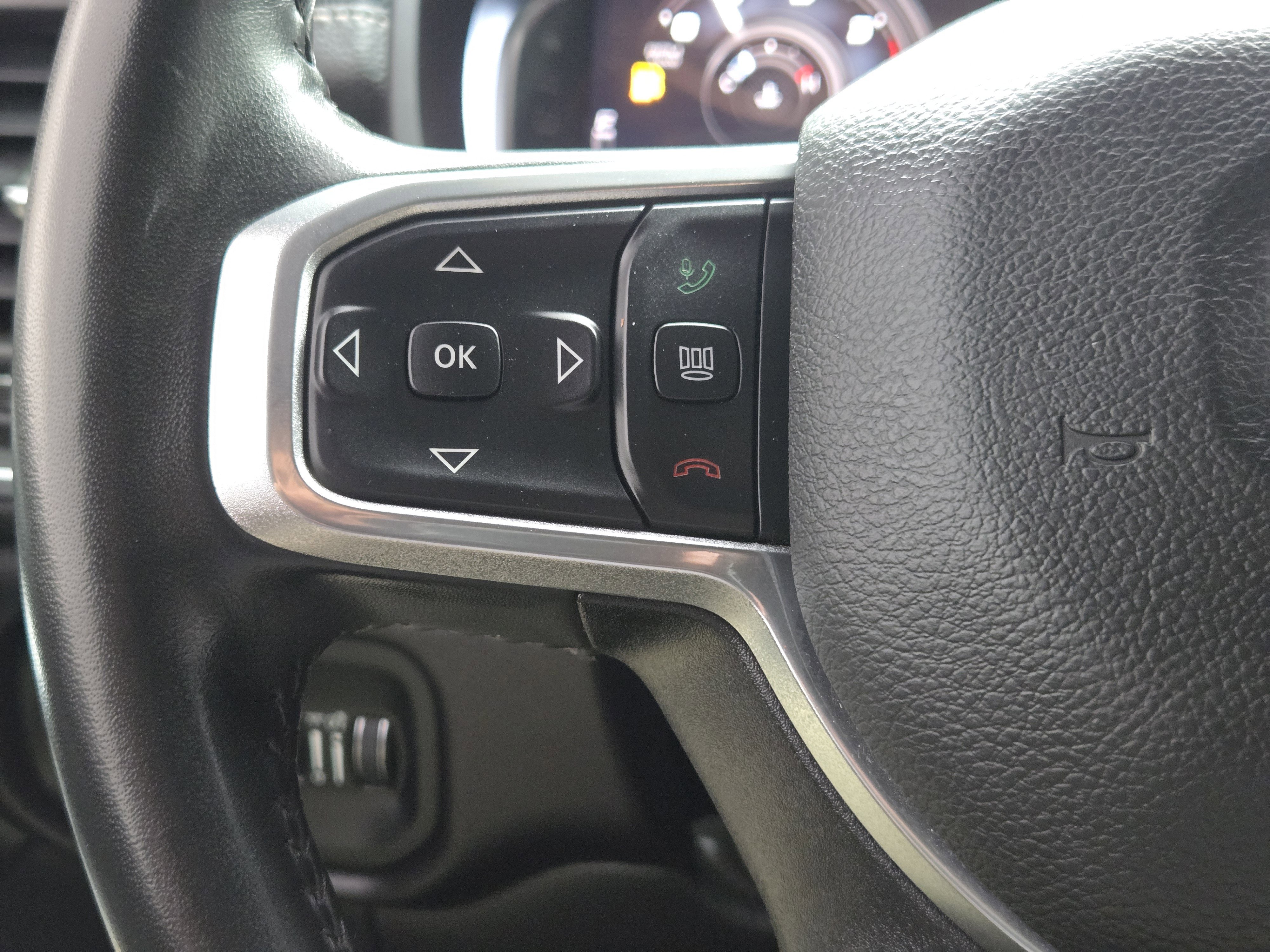 Used 2024 RAM 2500 Laramie w/ Night Edition image 32