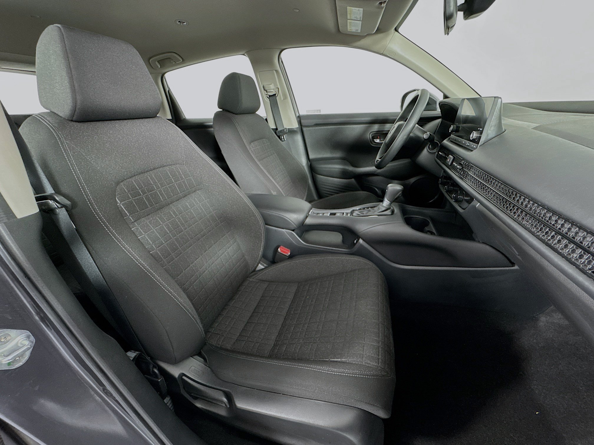 Certified 2023 Honda HR-V LX image 25