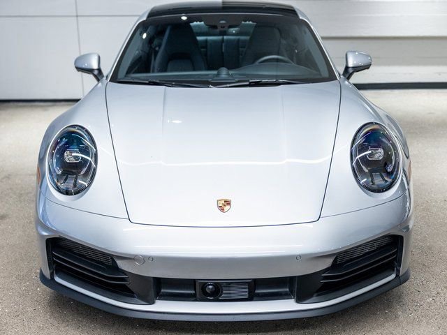 Certified 2025 Porsche 911 Carrera image 12