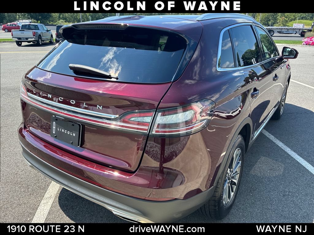 Certified 2023 Lincoln Nautilus Reserve w/ Cargo Utility Package AWD/4WD image 8