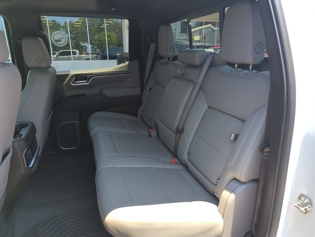 Used 2025 Chevrolet Silverado 1500 LTZ w/ LTZ Premium Texas Edition AWD/4WD image 29