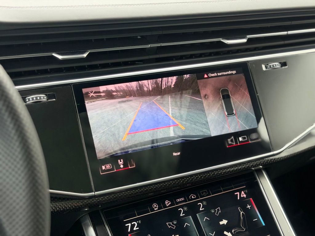 Used 2022 Audi SQ7 Premium Plus AWD/4WD image 22