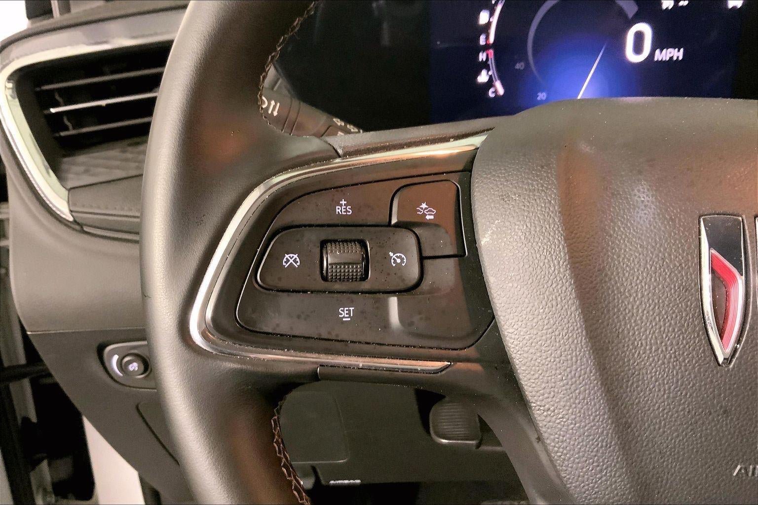 Used 2025 Buick Encore GX Preferred AWD/4WD image 18