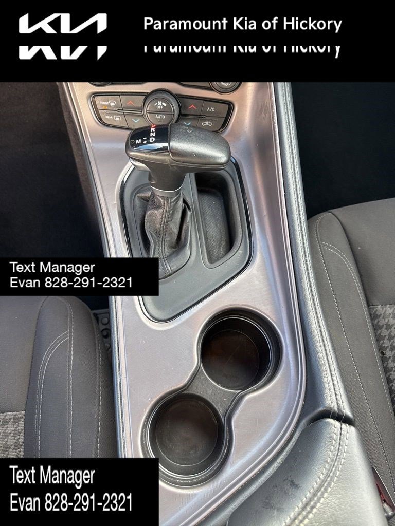 Used 2023 Dodge Challenger SXT image 23