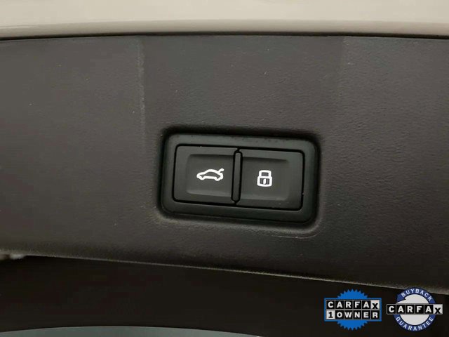 Used 2022 Audi Q4 e-tron Premium Plus w/ Premium Plus image 8