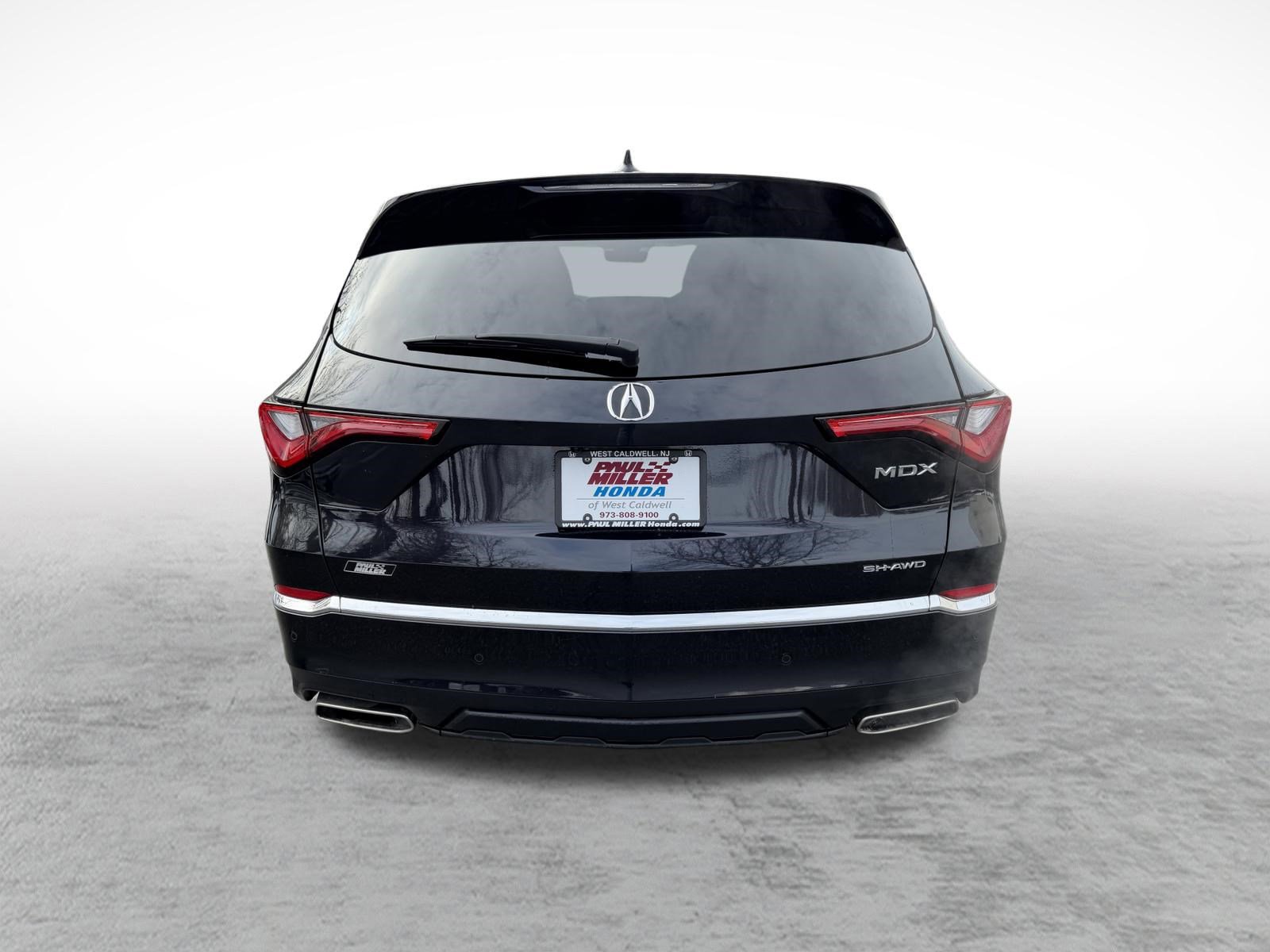 Used 2023 Acura MDX SH-AWD w/ Technology Package image 6