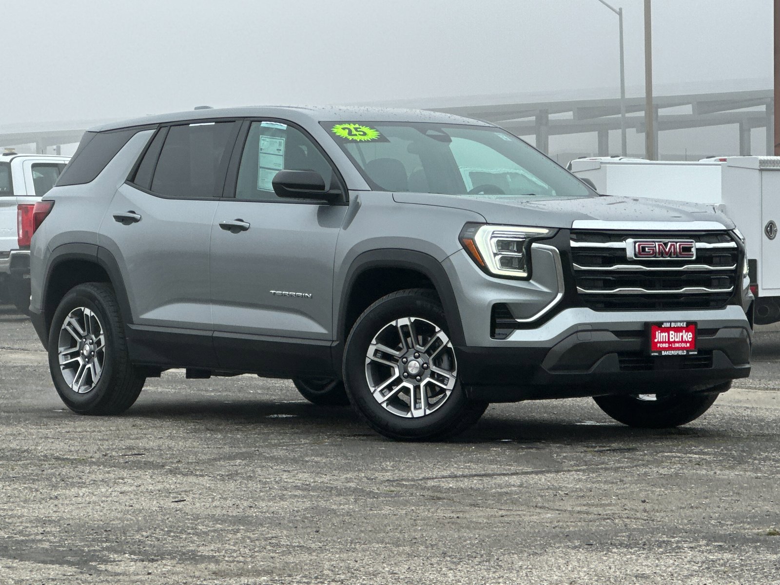 Used 2025 GMC Terrain Elevation image 2