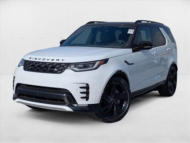 New 2025 Land Rover Discovery Dynamic SE image 1