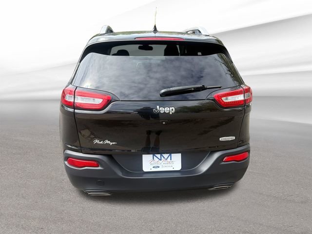 Used 2015 Jeep Cherokee Latitude w/ Cold Weather Group FWD image 6
