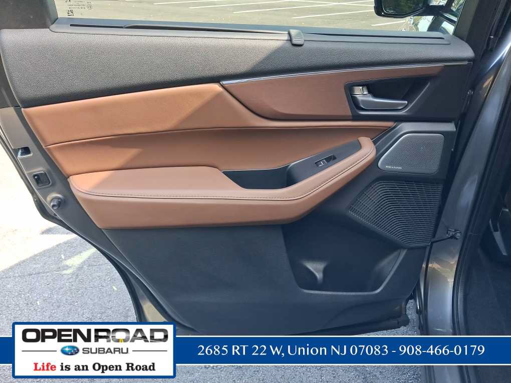 Used 2025 Acura MDX w/ Technology Package AWD/4WD image 25
