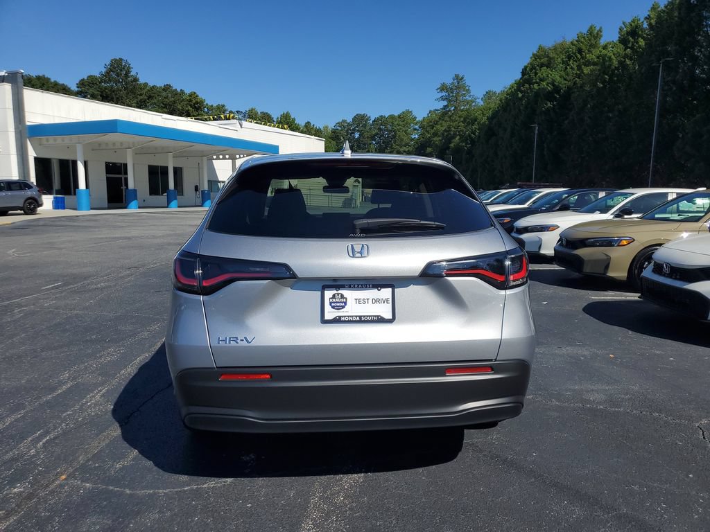 New 2027 Honda HR-V LX image 6