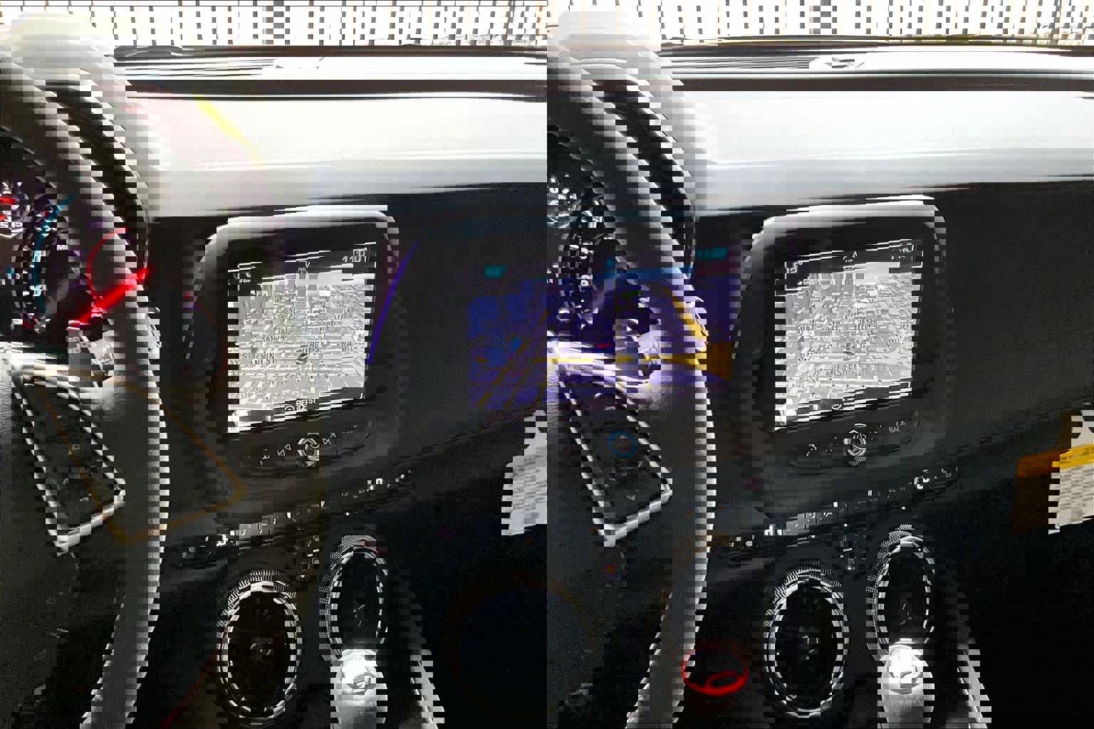 Used 2018 Chevrolet Camaro ZL1 RWD image 6