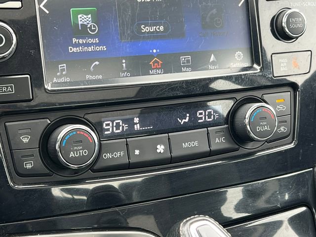 Used 2017 Nissan Maxima Platinum image 25