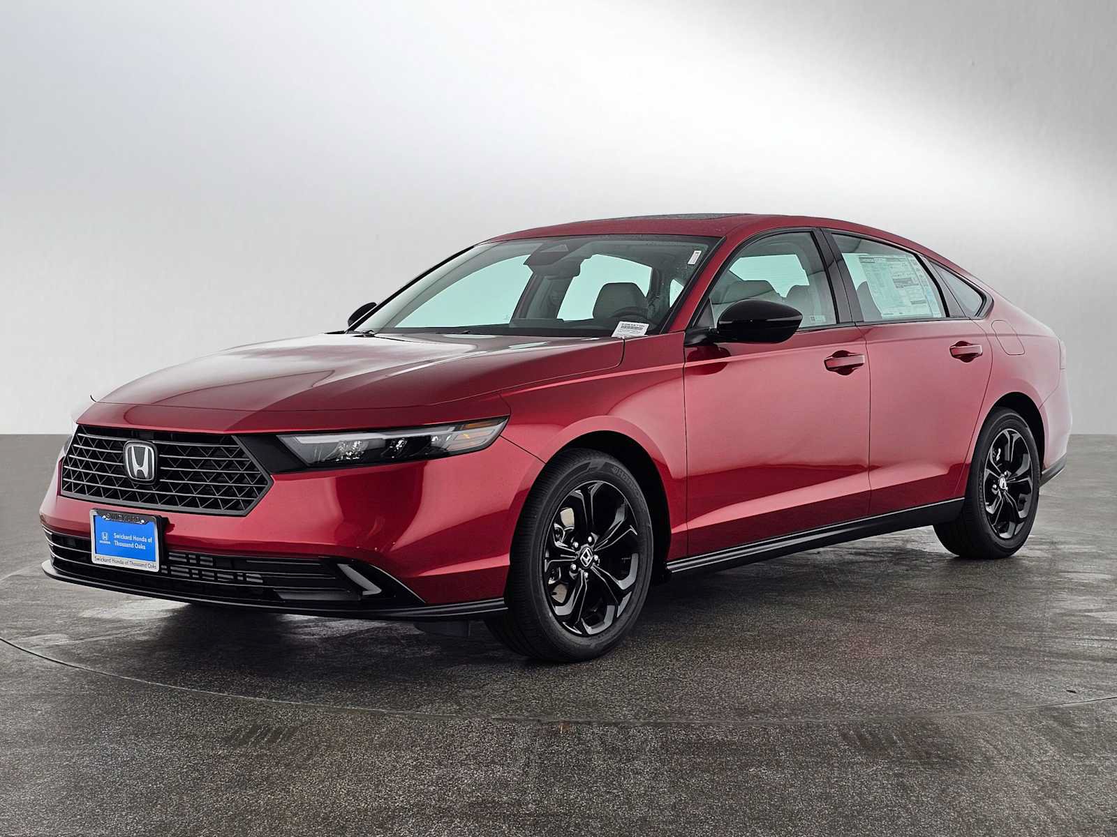 Used 2025 Honda Accord SE image 7