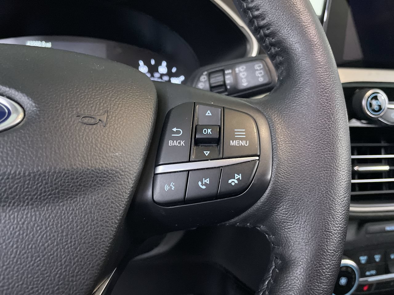 Used 2020 Ford Escape SEL AWD/4WD image 26
