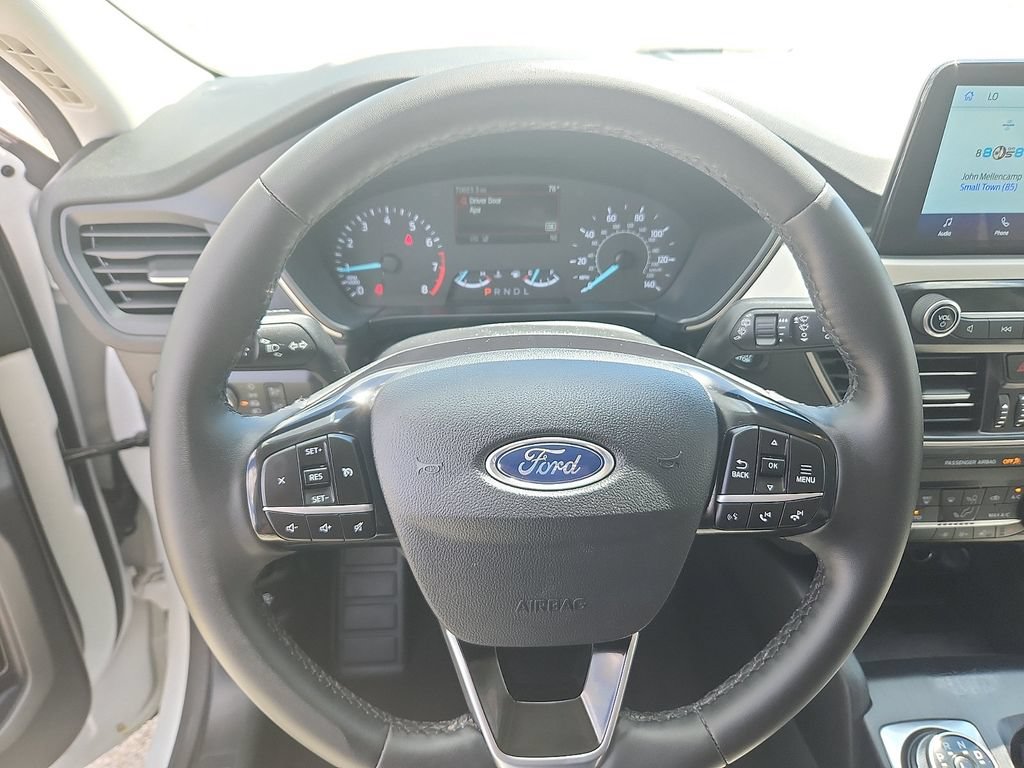 Used 2022 Ford Escape SE w/ Convenience Package FWD image 13