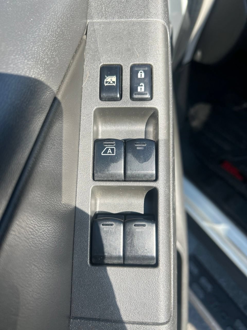 Used 2020 Nissan Frontier PRO-4X AWD/4WD image 18