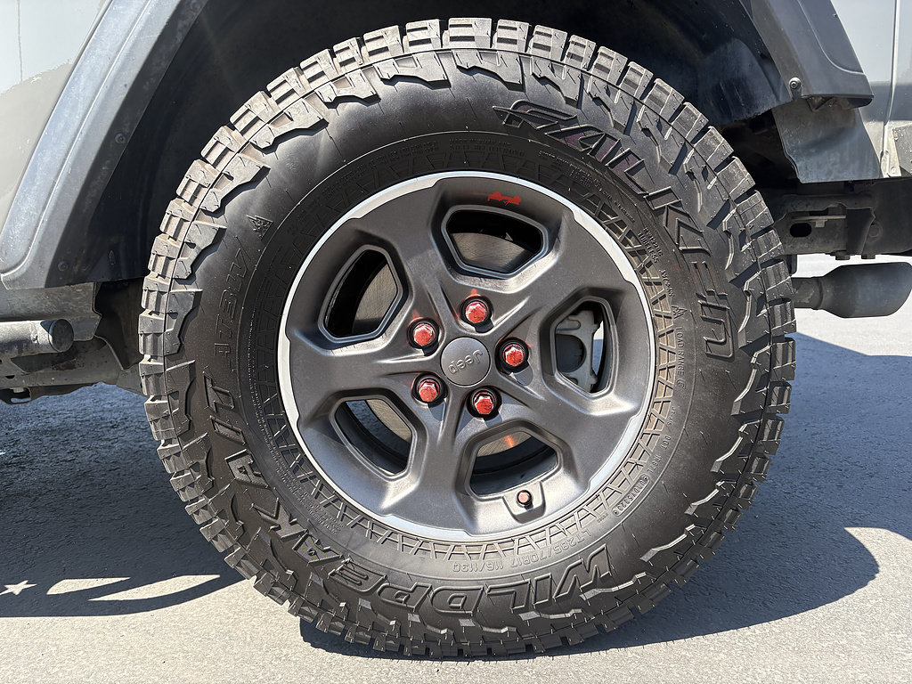 Used 2019 Jeep Wrangler Sport AWD/4WD image 13
