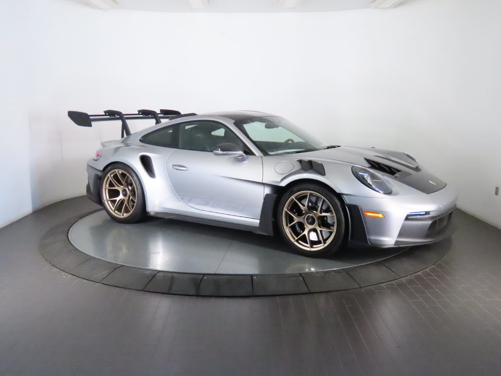 Certified 2025 Porsche 911 GT3 RS RWD image 9