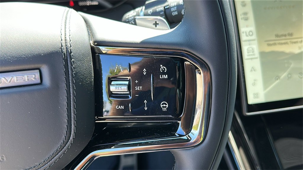 New 2025 Land Rover Range Rover Sport Dynamic SE image 15