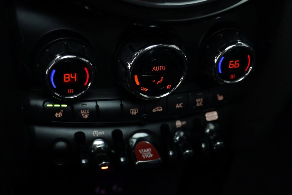 Used 2019 MINI Cooper S w/ Signature Upholstery Package image 11