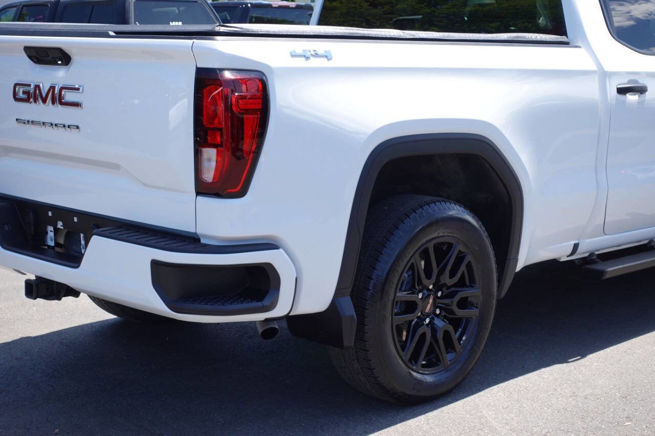 Used 2024 GMC Sierra 1500 Pro w/ Graphite Edition AWD/4WD image 11