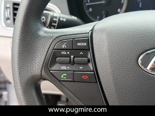 Used 2015 Hyundai Sonata SE w/ Option Group 02 FWD image 25