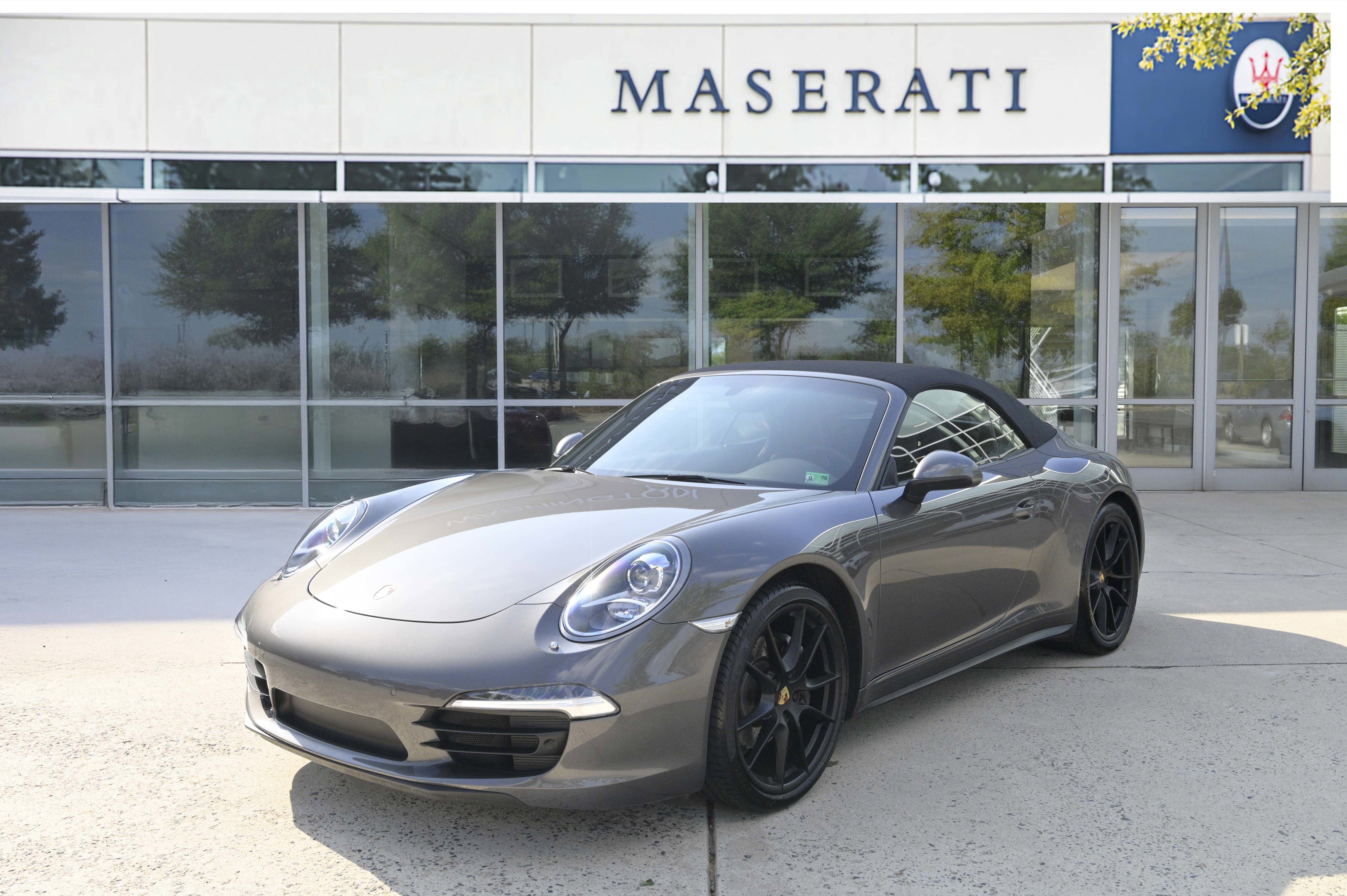Used 2016 Porsche 911 Carrera 4 video 1
