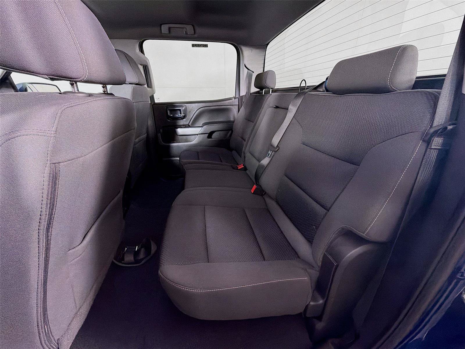 Used 2018 Chevrolet Silverado 1500 LT w/ All Star Edition AWD/4WD image 26