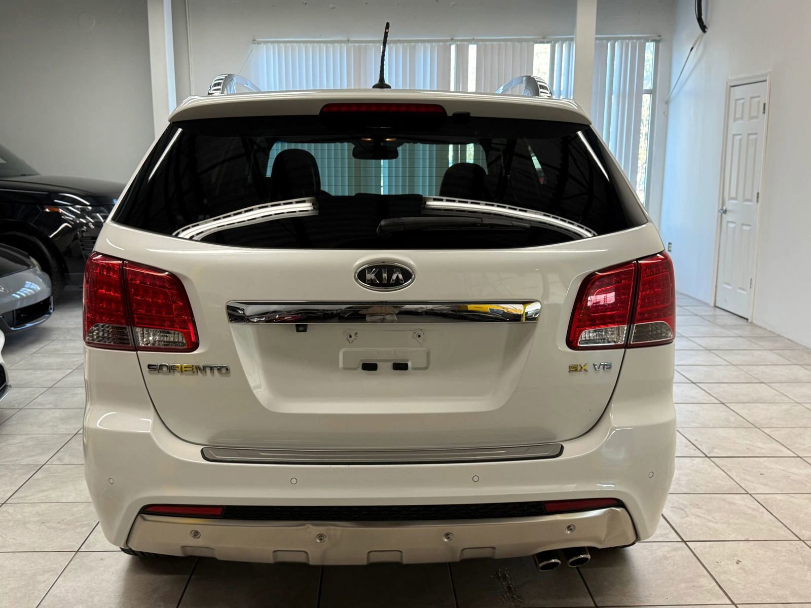 Used 2012 Kia Sorento SX w/ SX Premium Pkg image 8