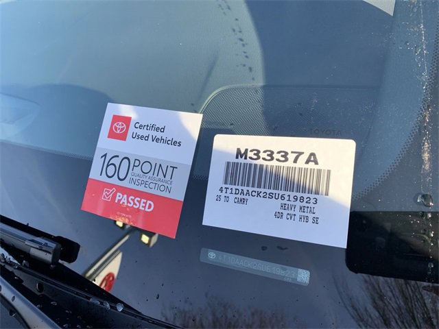 Used 2025 Toyota Camry SE image 38