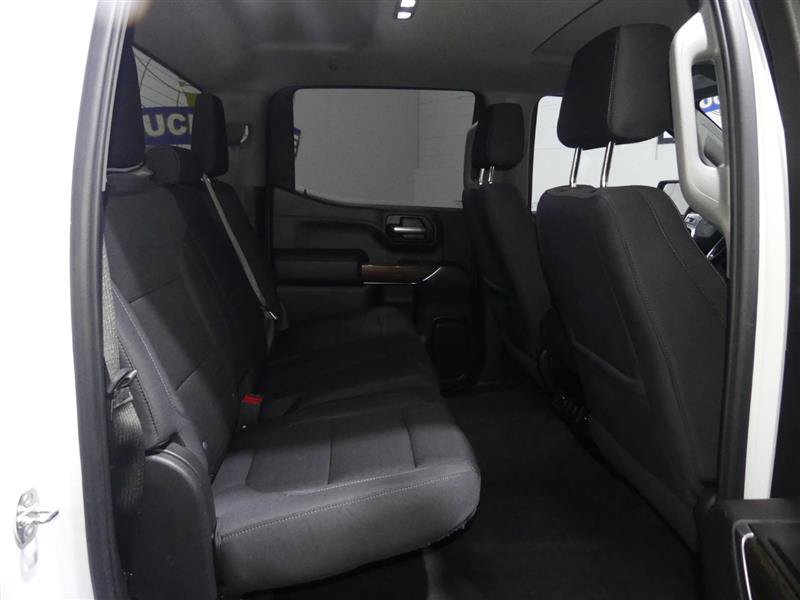 Used 2020 Chevrolet Silverado 1500 RST w/ RST Value Package AWD/4WD image 26
