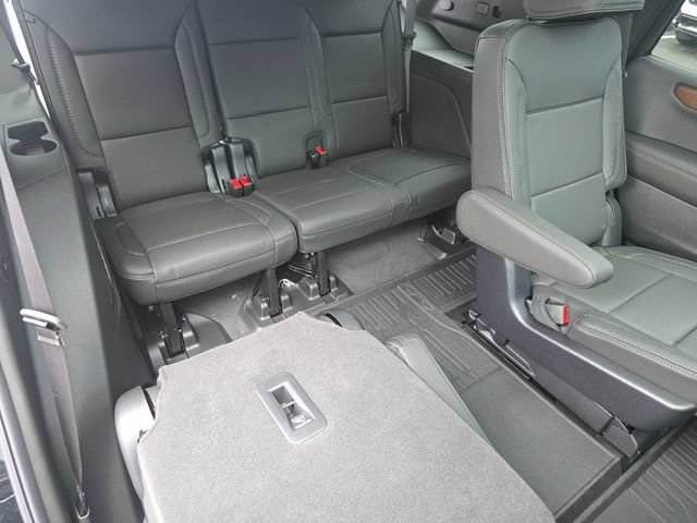 New 2026 GMC Yukon Denali w/ Sun & Power Step Package AWD/4WD image 22