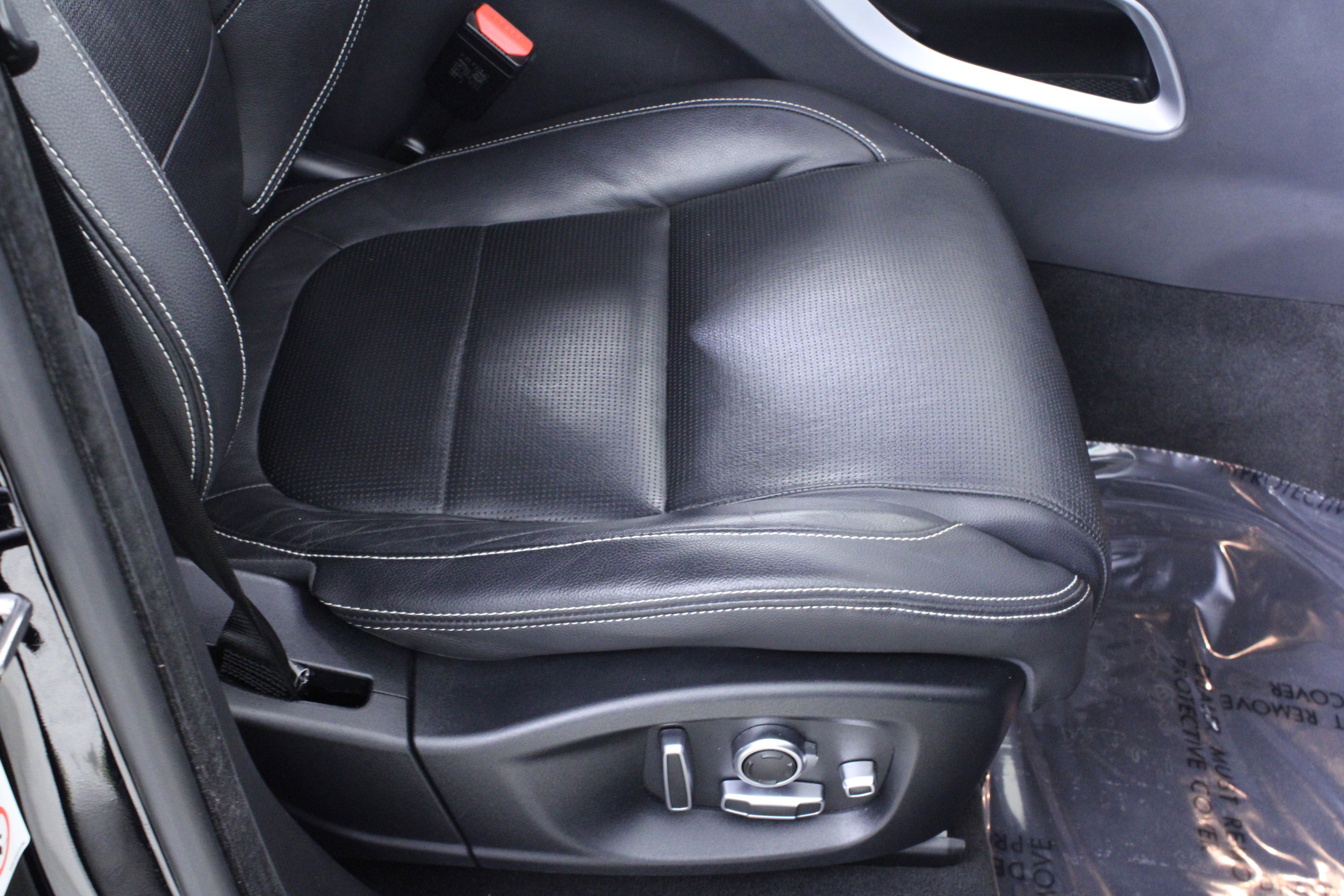 Used 2018 Jaguar F-PACE S image 17