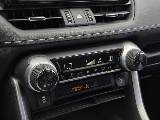 Used 2021 Toyota RAV4 XLE Premium FWD image 24
