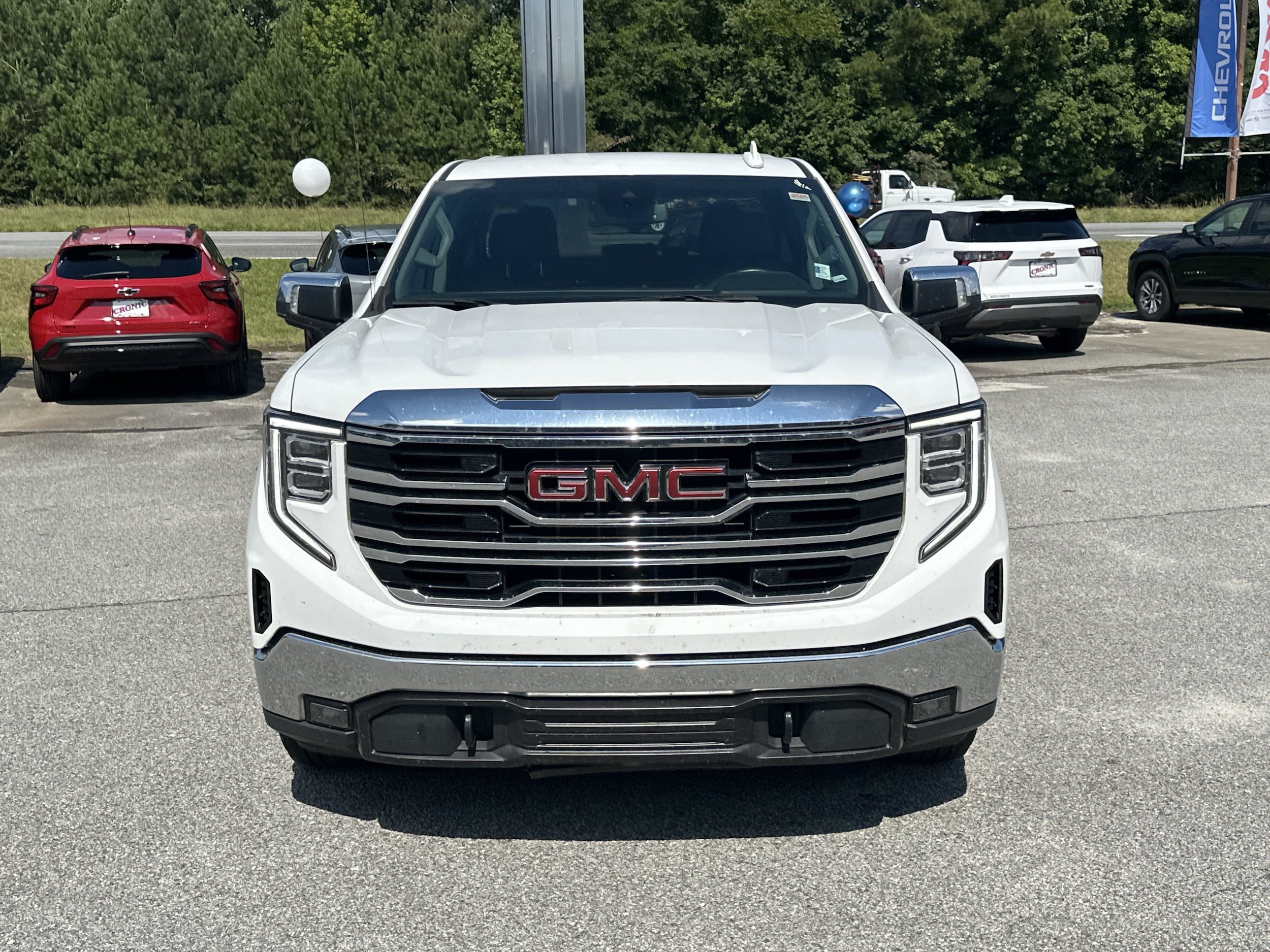 Used 2025 GMC Sierra 1500 SLT RWD image 39