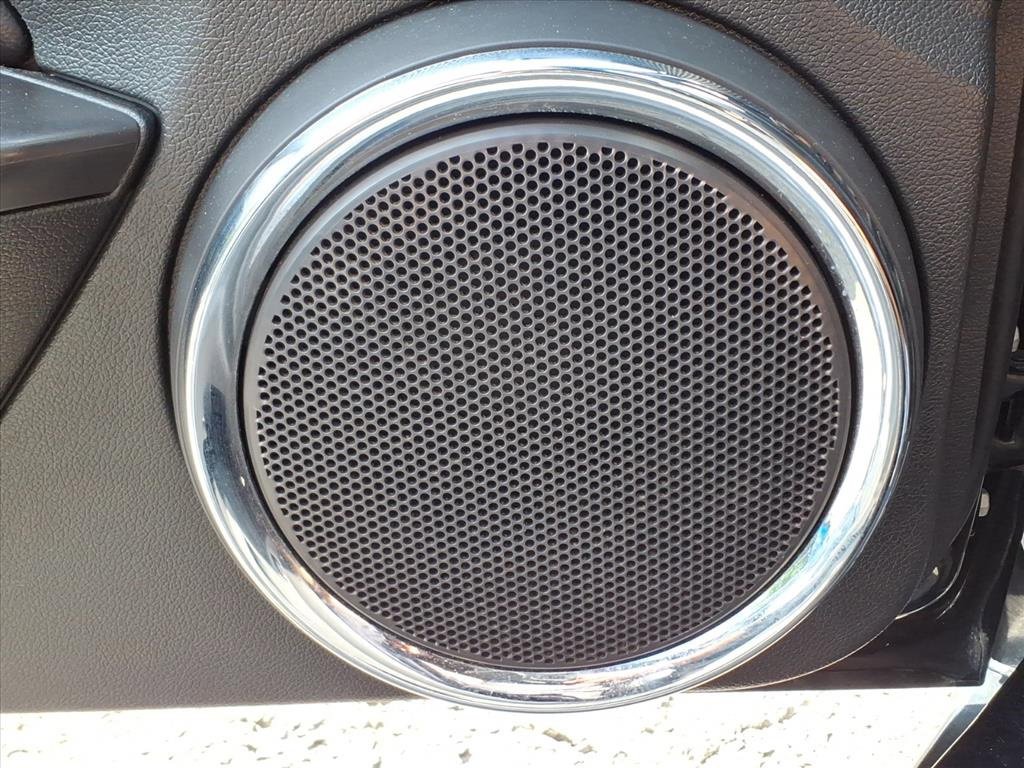 Used 2011 Ford Mustang GT Premium w/ Comfort Pkg image 8