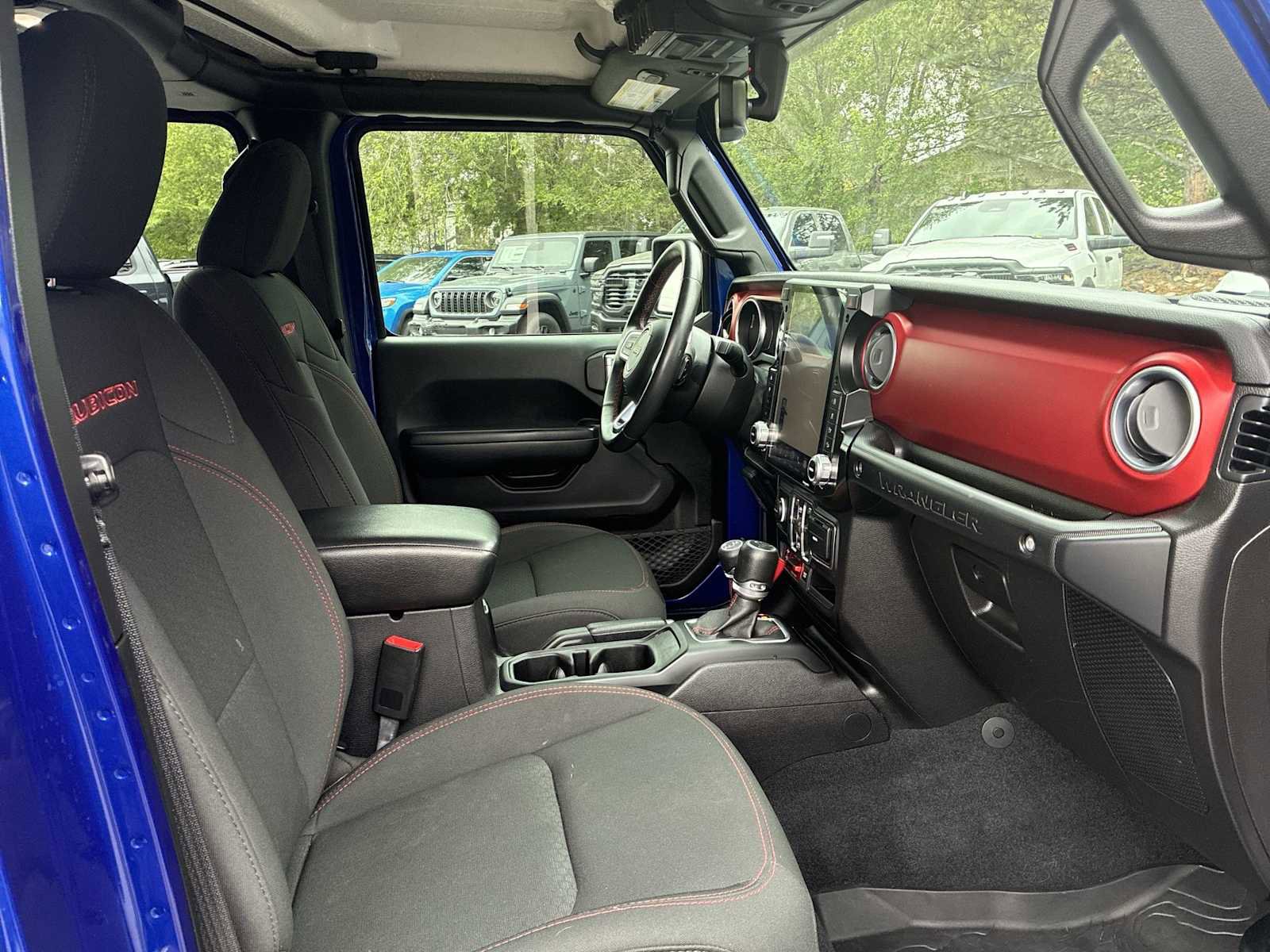 Certified 2018 Jeep Wrangler Unlimited Rubicon AWD/4WD image 25