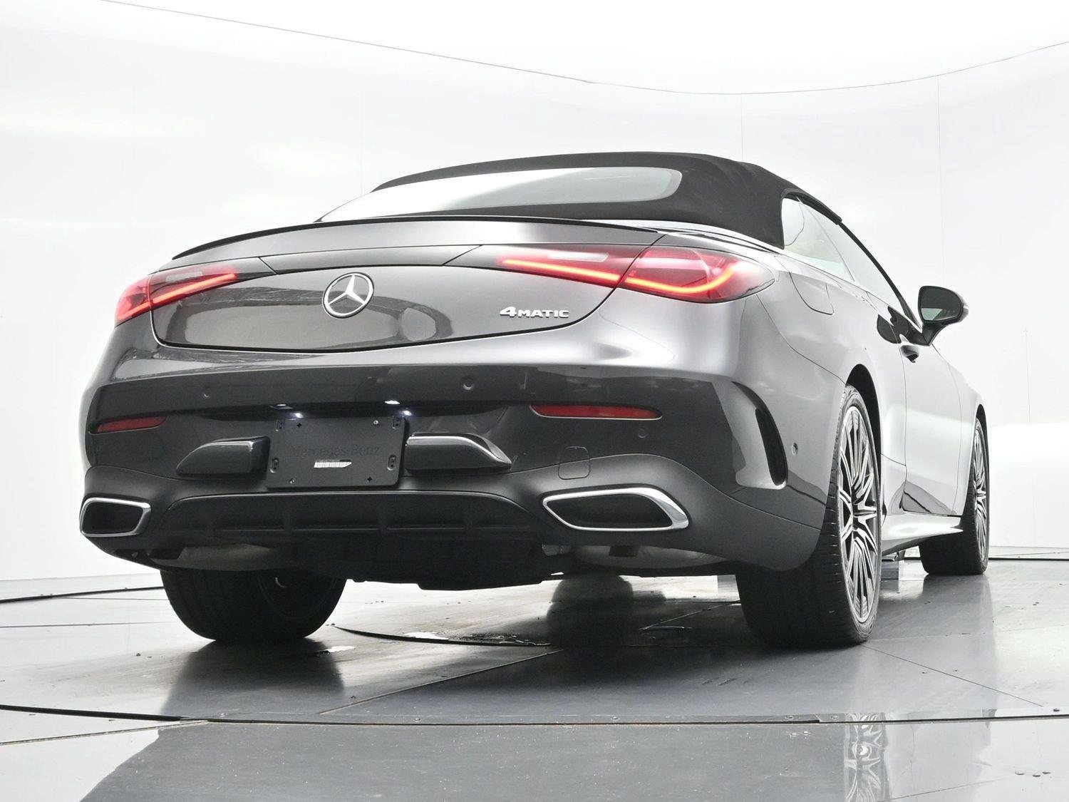 Used 2026 Mercedes-Benz CLE 300 4MATIC Cabriolet image 43