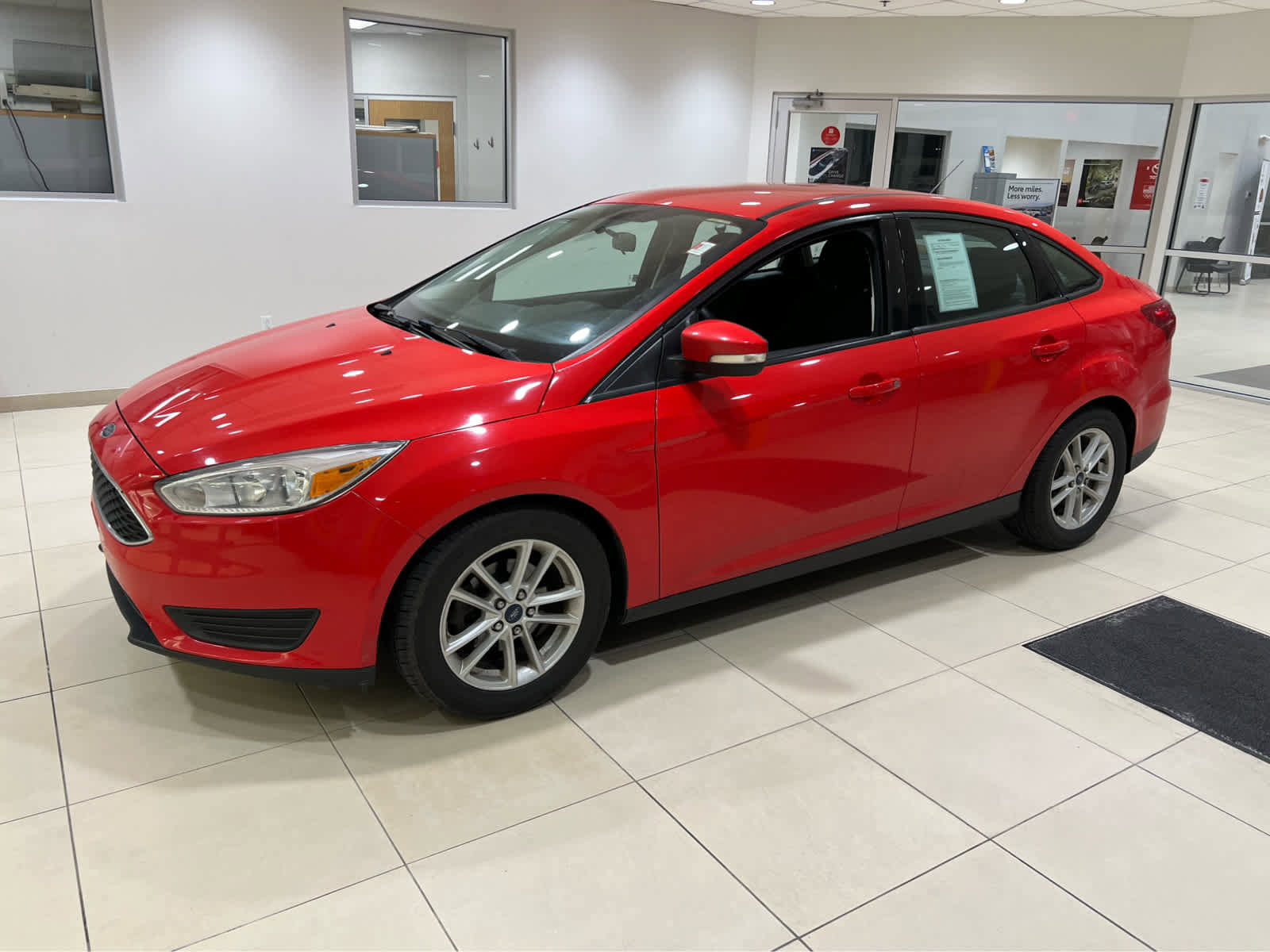 Used 2016 Ford Focus SE image 3