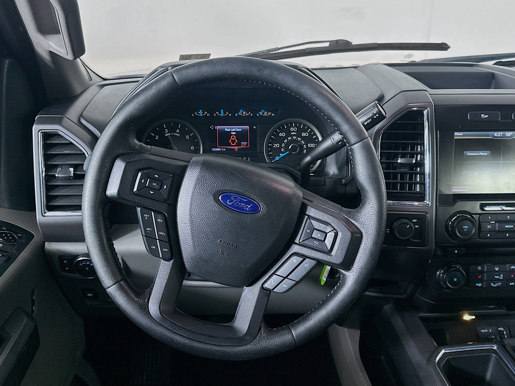 Used 2015 Ford F150 XLT w/ Equipment Group 302A Luxury image 18