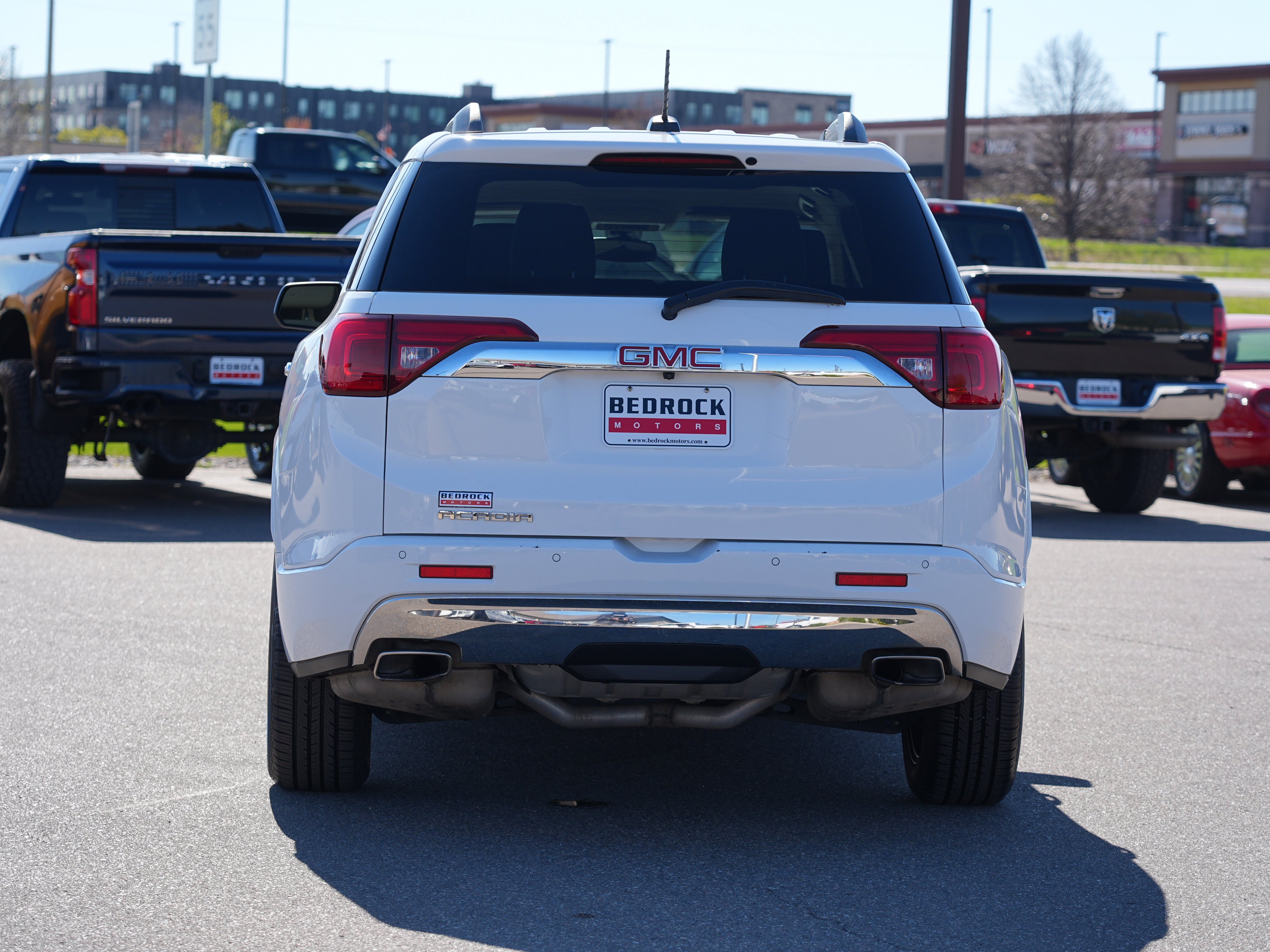 Used 2019 GMC Acadia Denali FWD image 4