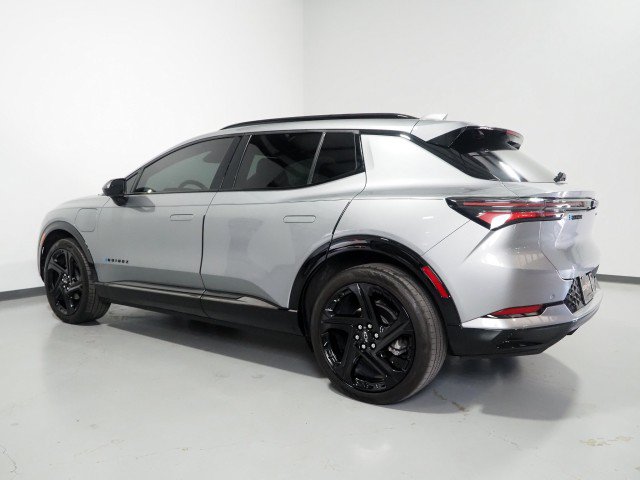 Used 2025 Chevrolet Equinox EV RS FWD image 7