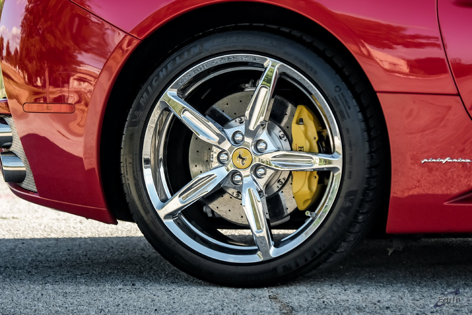 Used 2014 Ferrari California RWD image 94