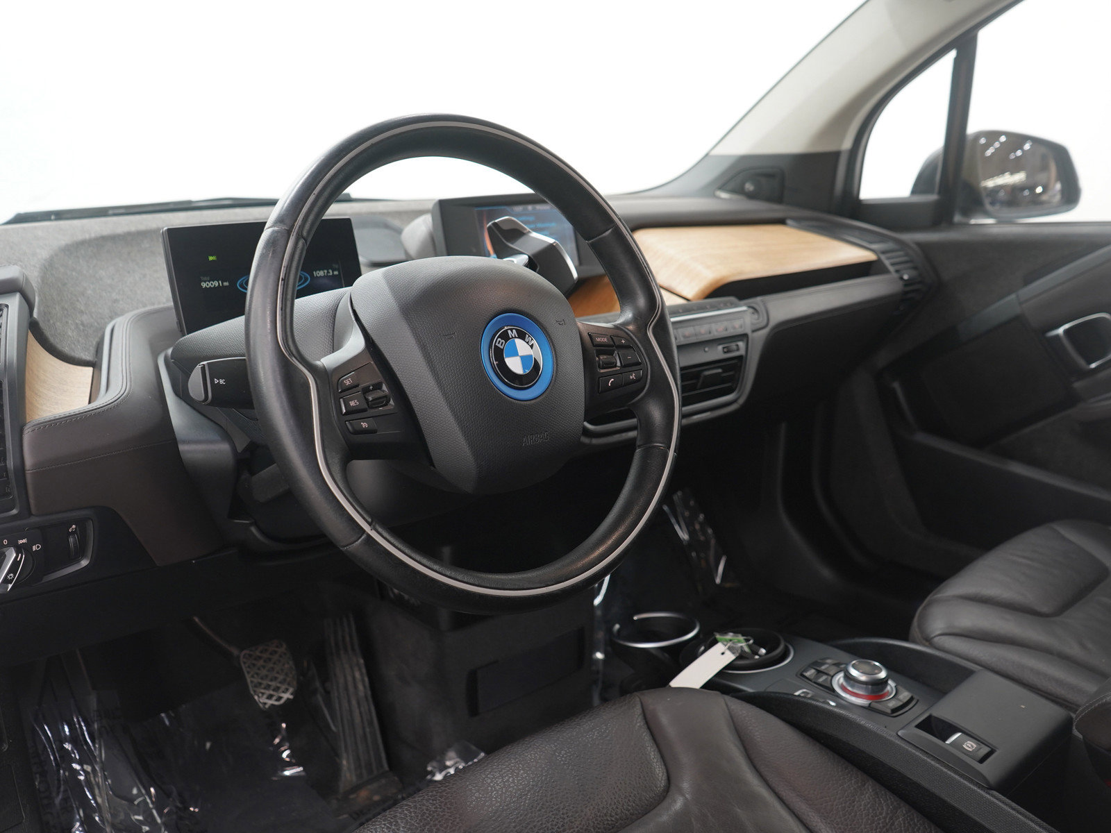 Used 2016 BMW i3 w/ Range Extender RWD image 23